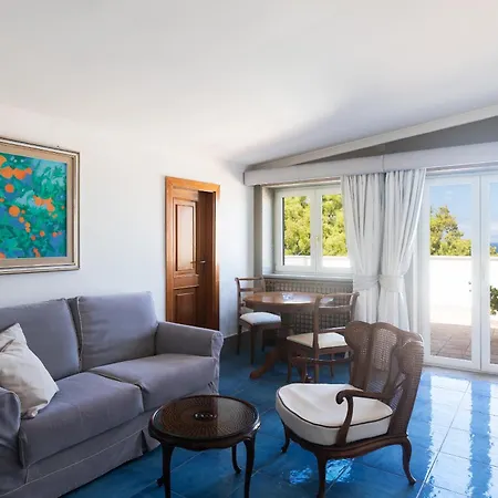 Hotel Grand Cocumella 5*