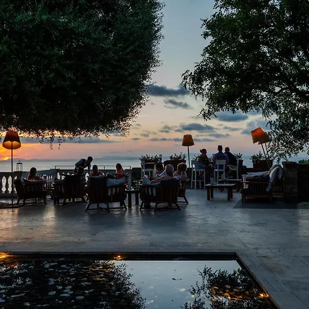 Grand Cocumella Hotel 5*