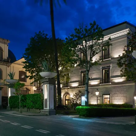 Grand Cocumella Hotel 5*